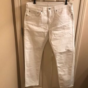 Levi White Jeans Size 34/32